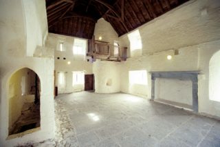 Aughnanure Castle interior
