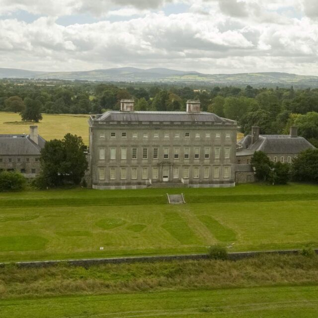 Turas trí nGaeilge de Theach Bhaile an Chaisleán