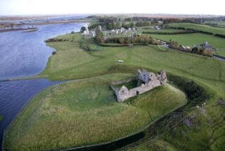 Láithreán Mainistreach  Chluain Mhic Nóis Buaicphointí