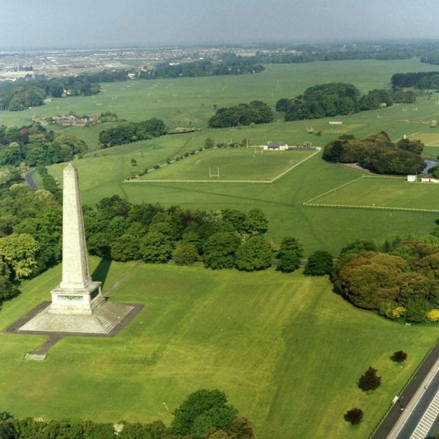 Knockmaree Cromlech Tour