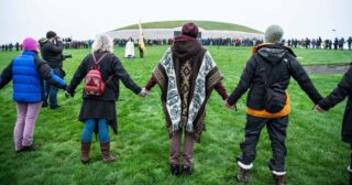 Crowds gather outside Newgrange on the solstice morning.