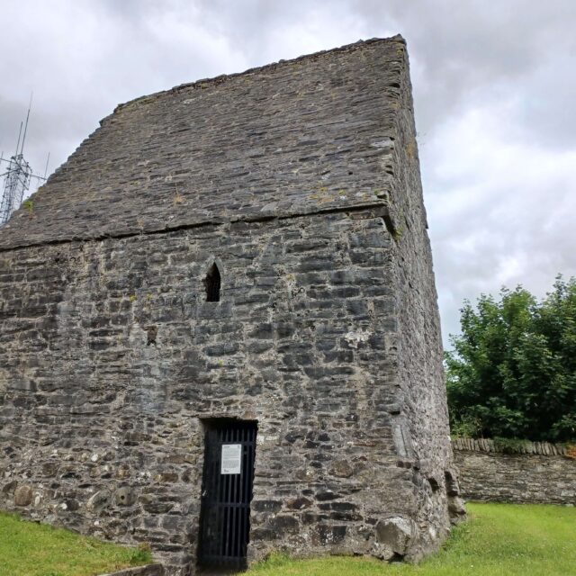Teach/Cillín Naomh Colm Cille