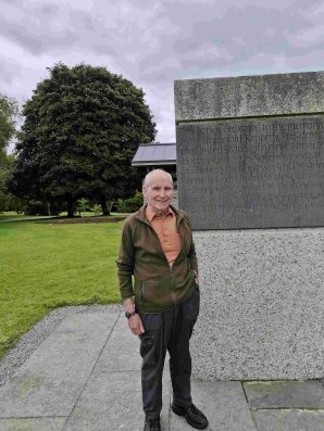 A Time and a Place, with award winning photographer Edno Delaney.