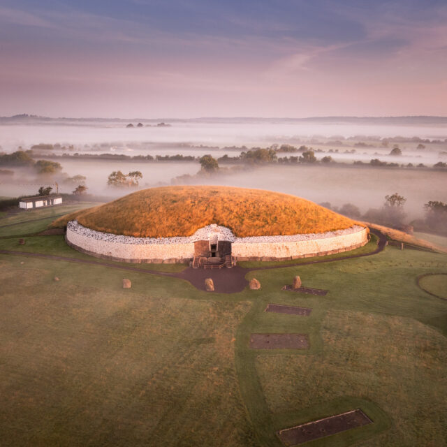 the tomb at newgrange shrouded in mist