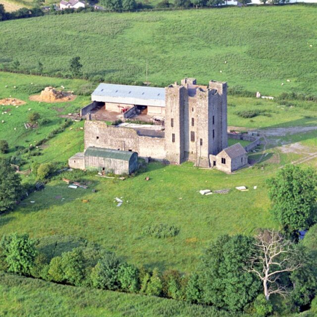 Dunsoghly Castle
