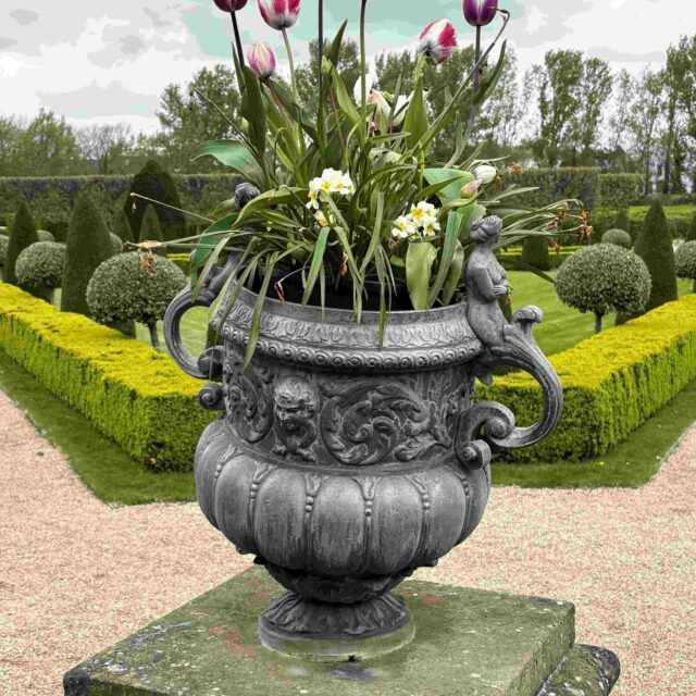 Formal Garden tour