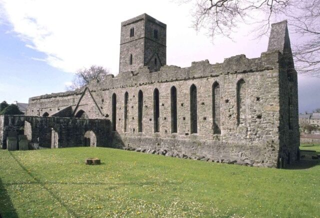 Sligo Abbey exterior
